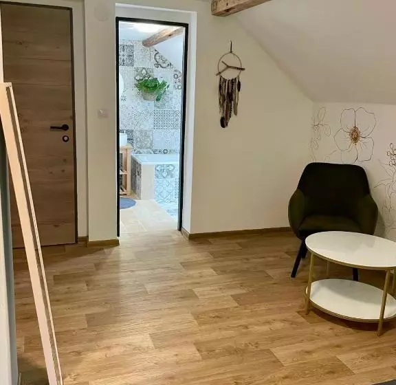 Majatalo Penzion Medové údolí