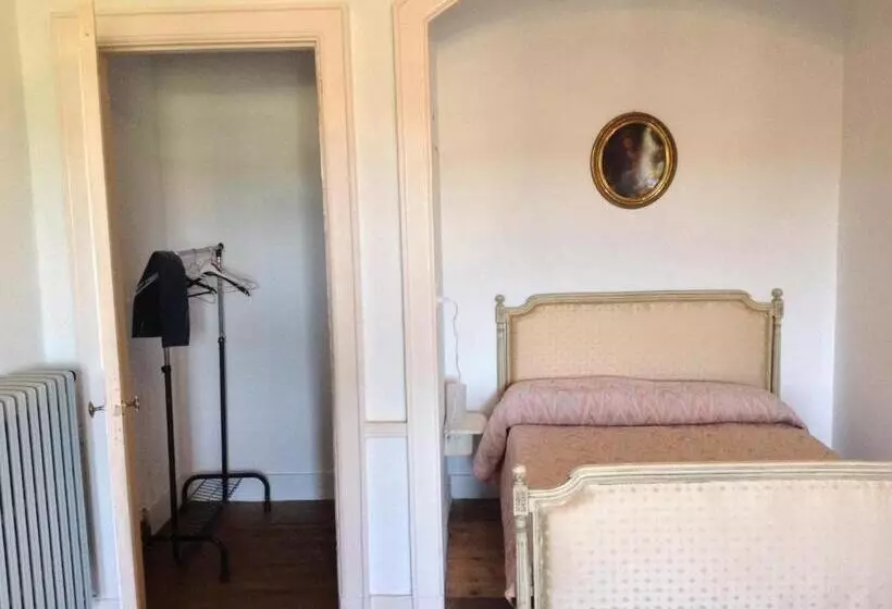 ベッドアンドブレックファースト Chateau De Frasne