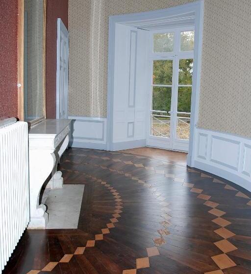 민박 Chateau De Frasne