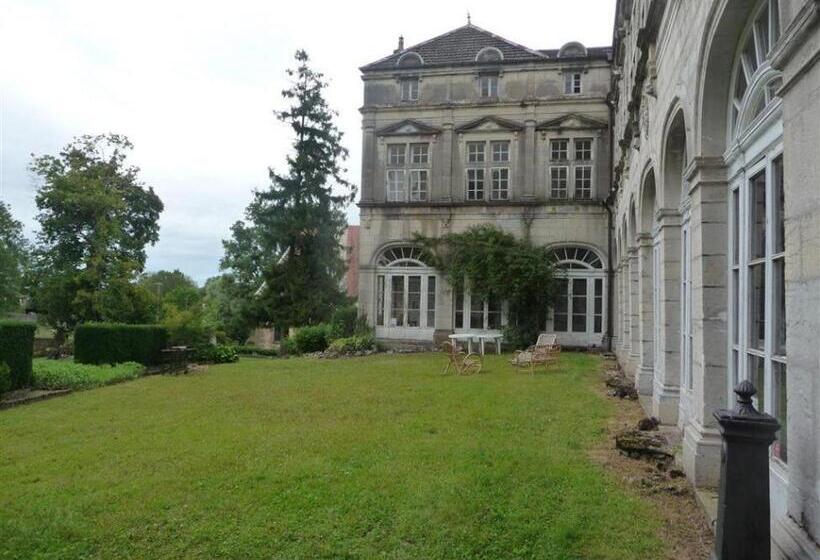 민박 Chateau De Frasne