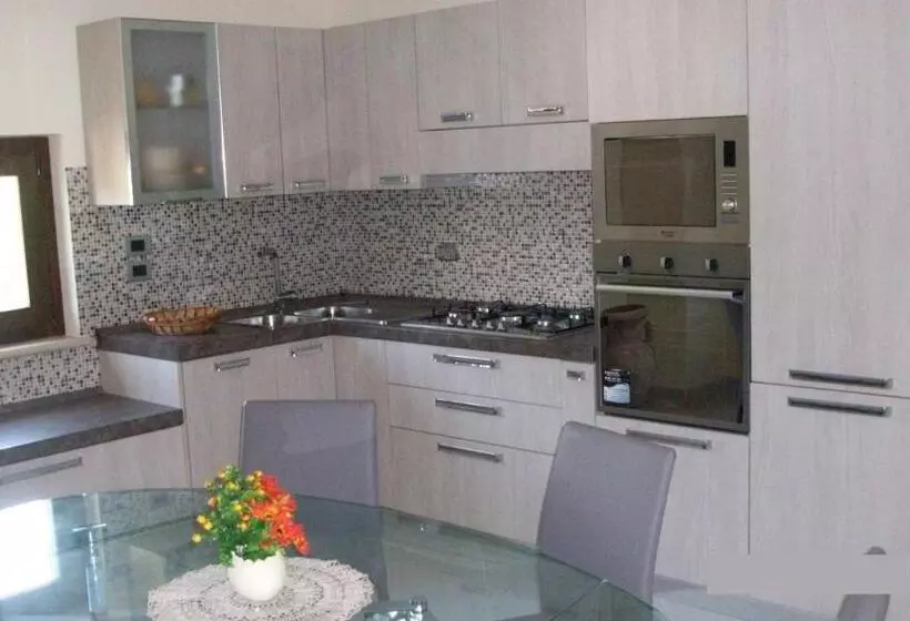 Aamiaismajoitus (B&B) Il Giardino Degli Ulivi