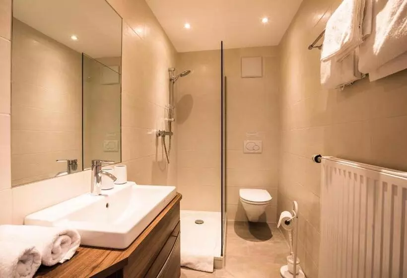 ペンション Appartement Am See