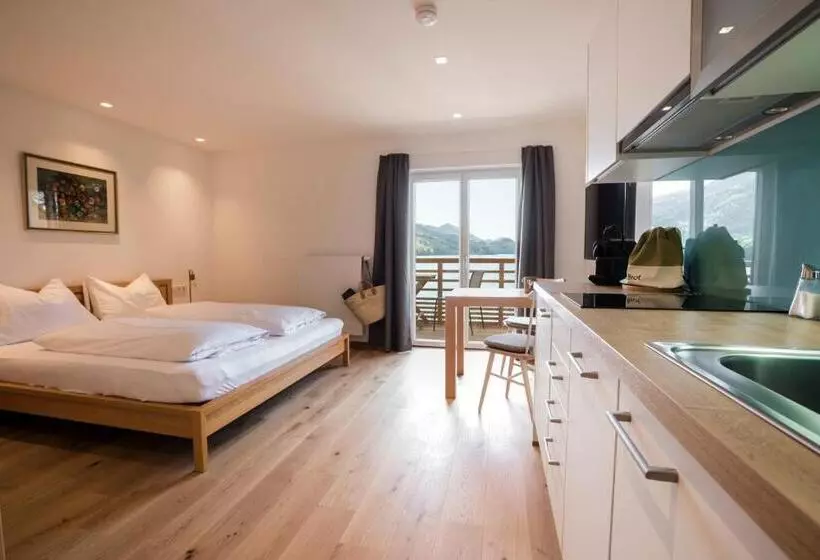 ペンション Appartement Am See