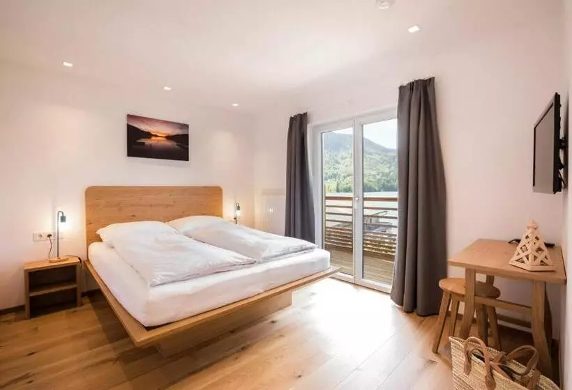 ペンション Appartement Am See