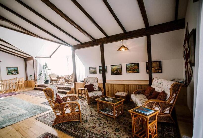 פנסיון Chateau Dzveli Gavazi