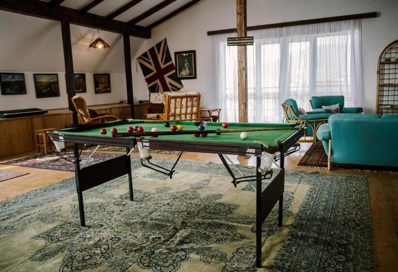 פנסיון Chateau Dzveli Gavazi