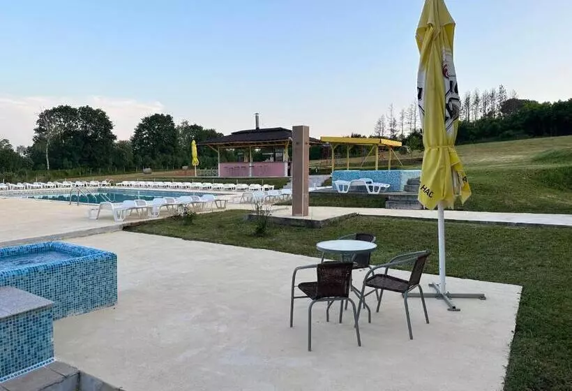 Majatalo Kremena Guest House