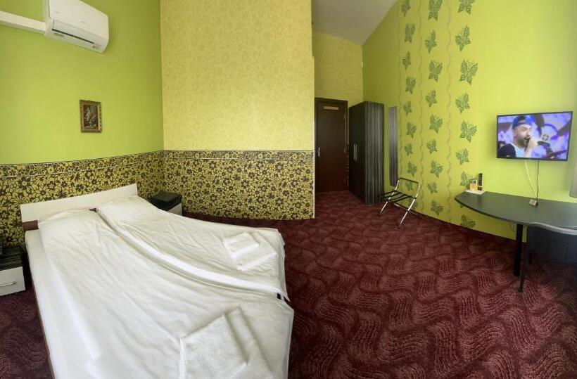 بنسيون Kremena Guest House