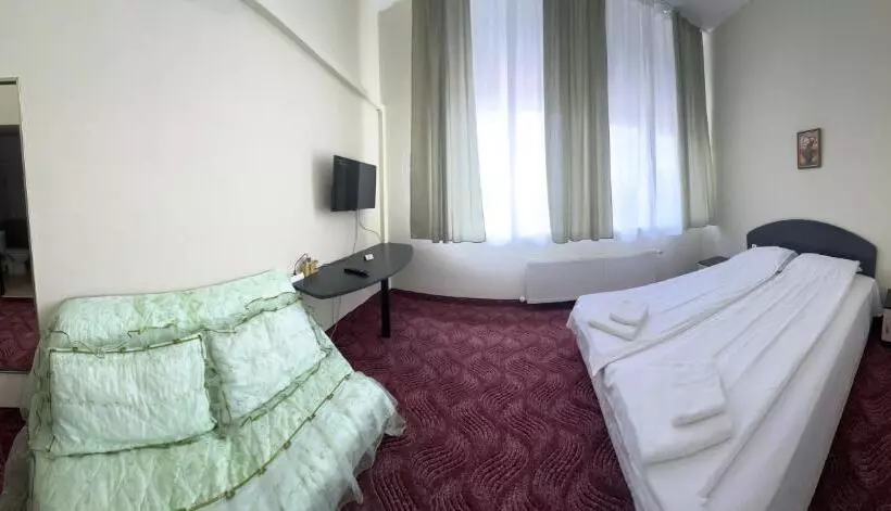 Majatalo Kremena Guest House