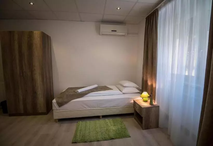 پانسیون Mokka Apartman Szeged