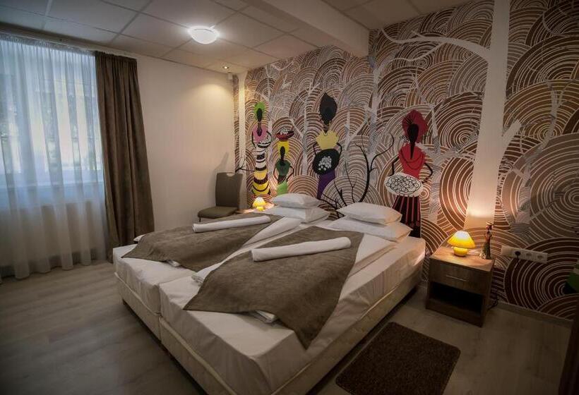 Пансион Mokka Apartman Szeged