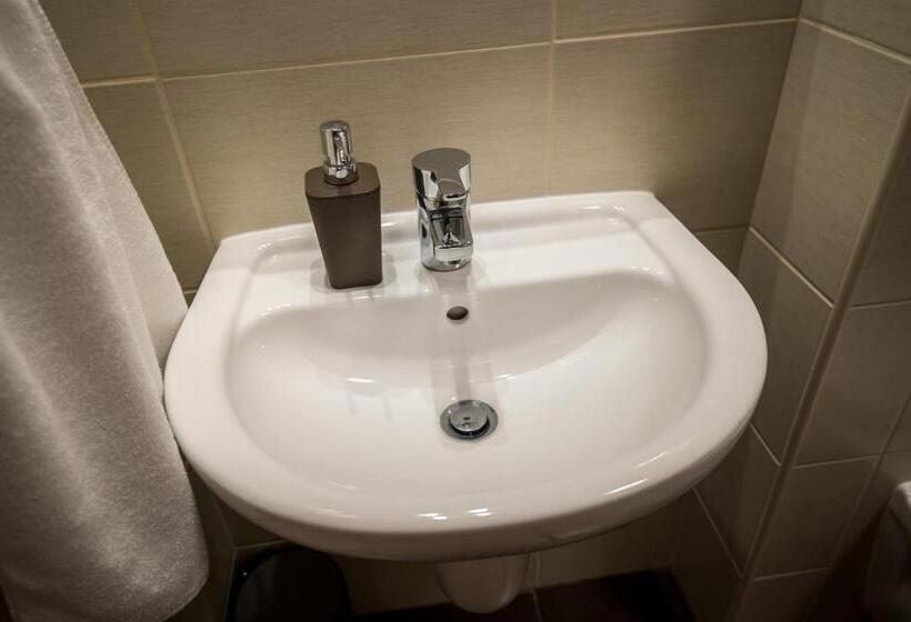 Пансион Mokka Apartman Szeged