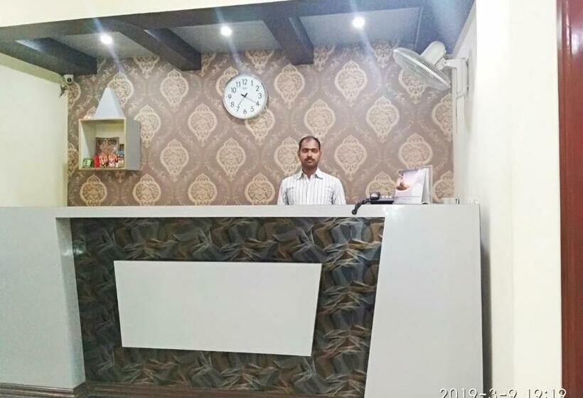 Hotel White Castle Manesar