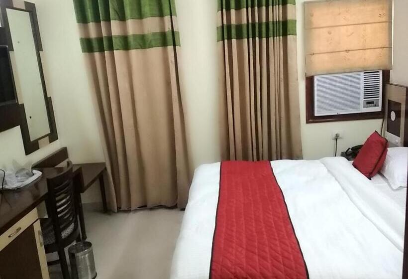 Hotel White Castle Manesar