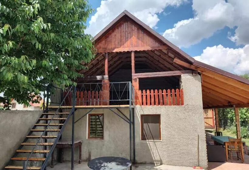 Majatalo La Tataia Zahei