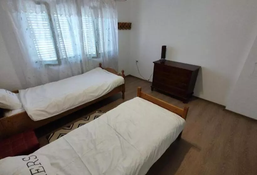 Majatalo La Tataia Zahei