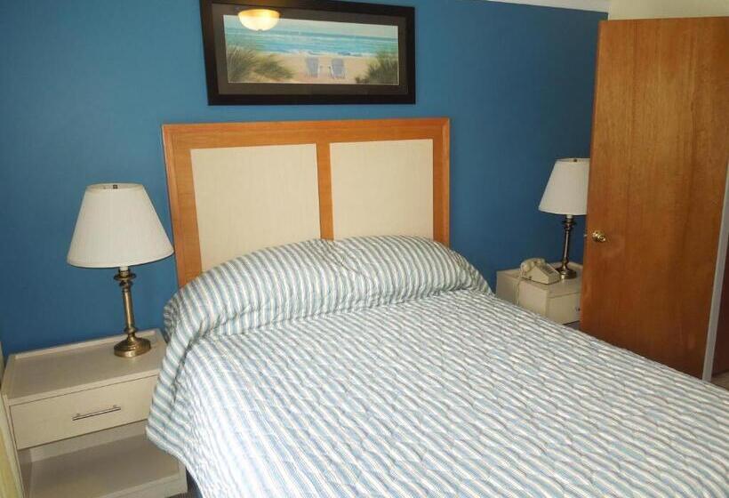 Townhouses & Captain S Quarters