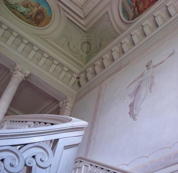 ベッドアンドブレックファースト Palais Briau