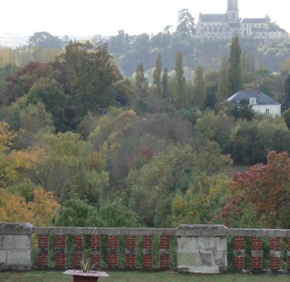 ベッドアンドブレックファースト Palais Briau