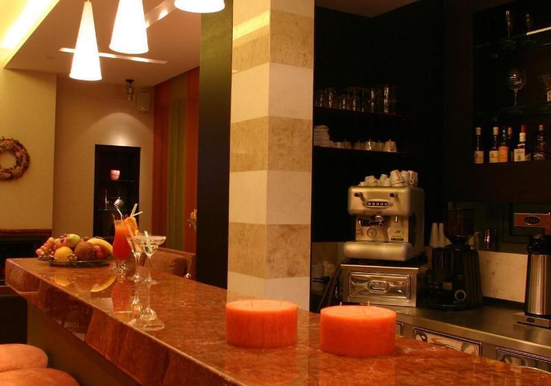 Отель Alexandros Boutique