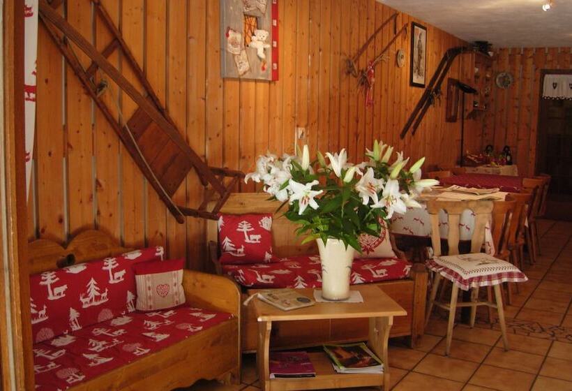 בית מלון כפרי Au Bois De Lune