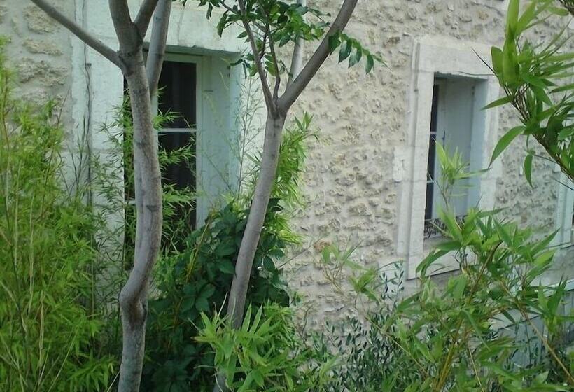 בית מלון כפרי Aux Clés De Lune