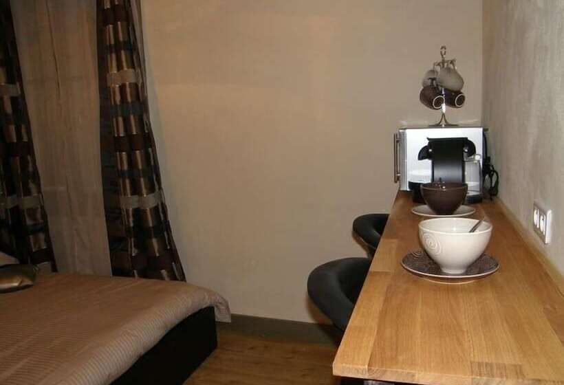 בית מלון כפרי Aux Clés De Lune