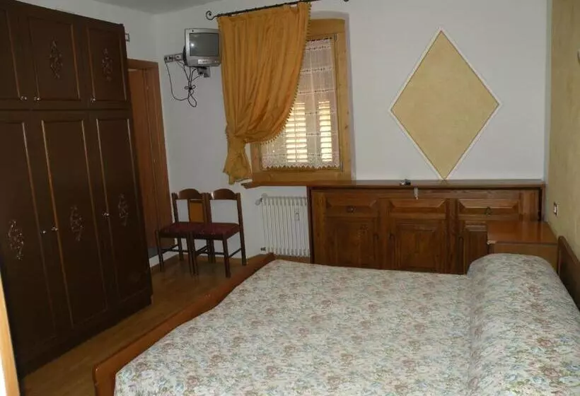 ホテル B&b Leonardi