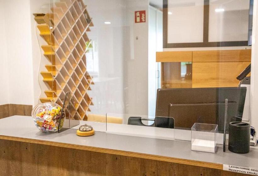 호텔 Centro Furth Nurnberg