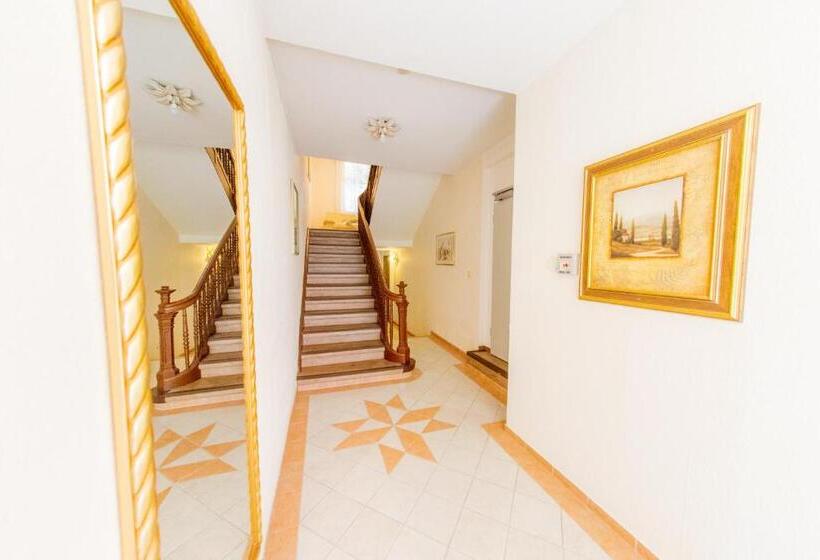 호텔 Centro Furth Nurnberg