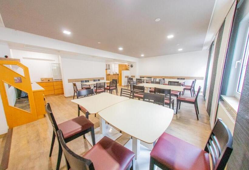 호텔 Centro Furth Nurnberg