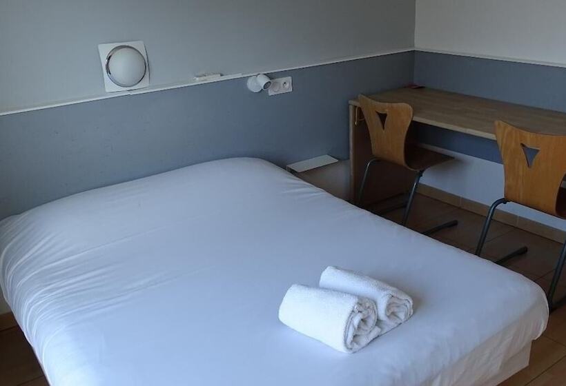 בית מלון כפרי Hôtel Acajou