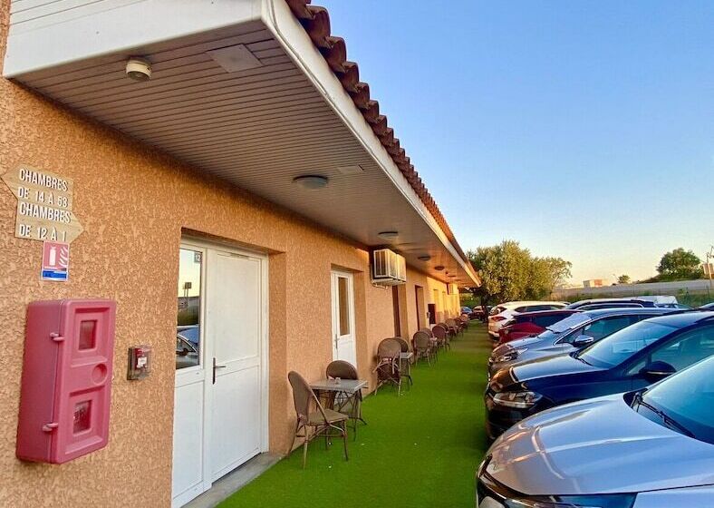 בית מלון כפרי Hôtel Acajou