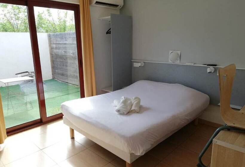 בית מלון כפרי Hôtel Acajou