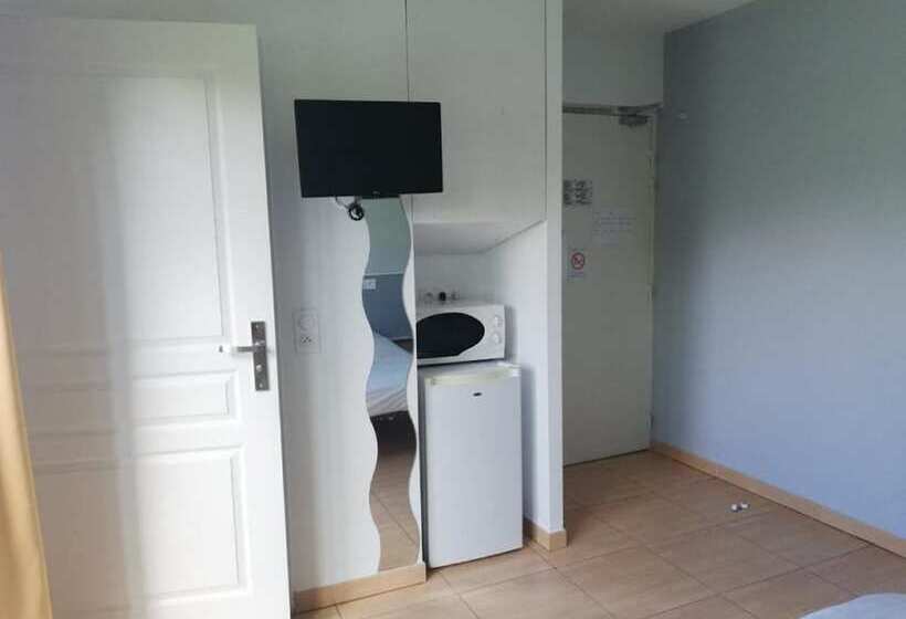 בית מלון כפרי Hôtel Acajou