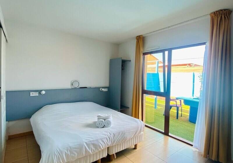 בית מלון כפרי Hôtel Acajou