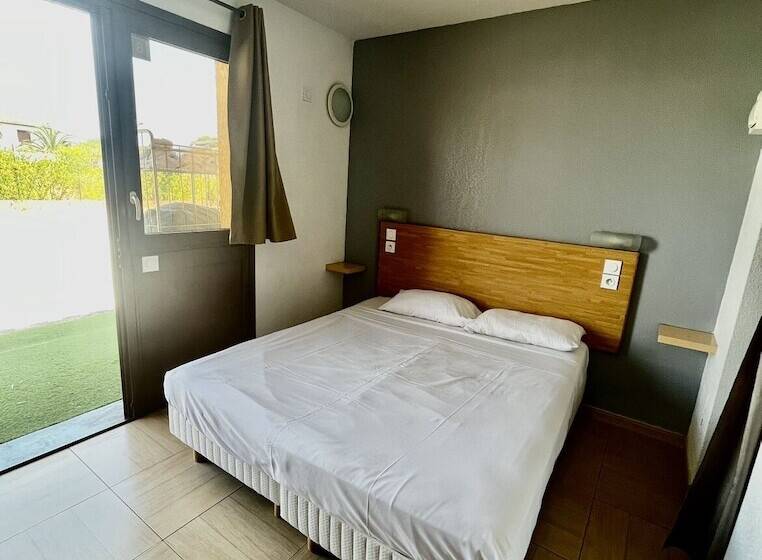 בית מלון כפרי Hôtel Acajou