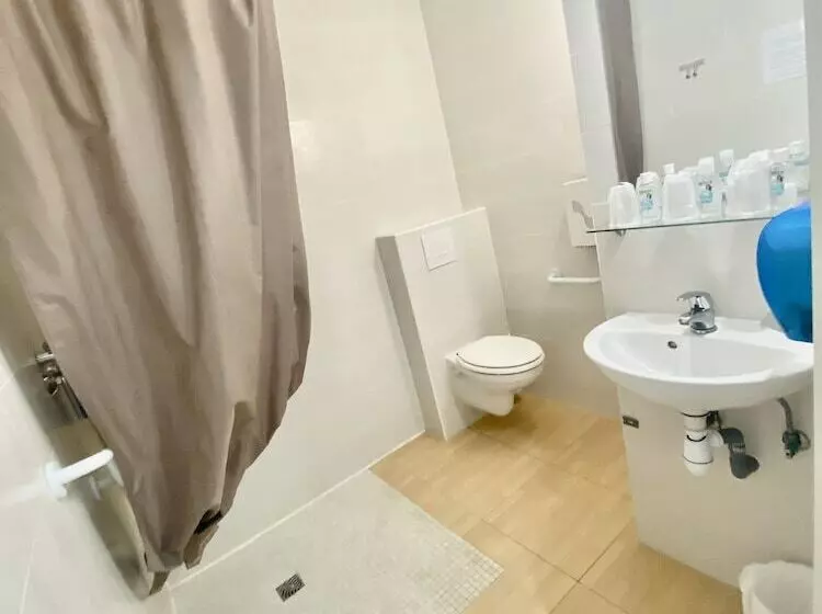 ホテル Hôtel Acajou