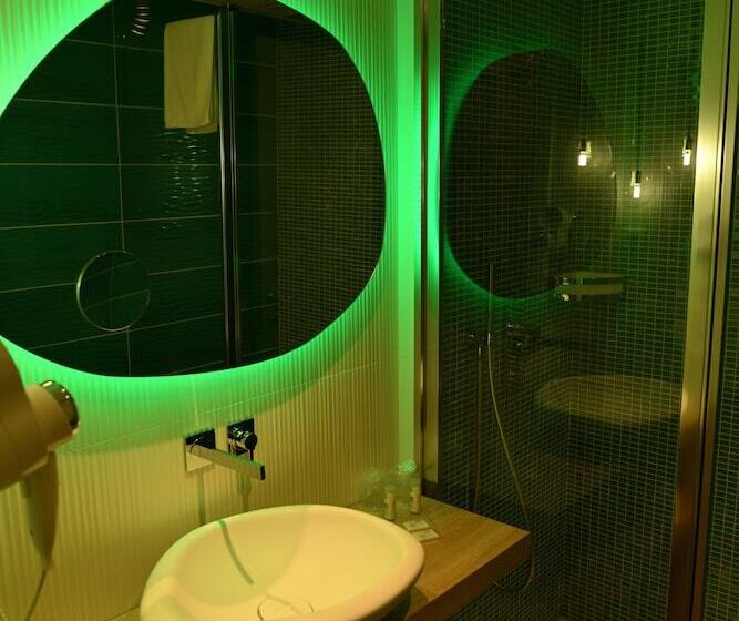 هتل Hôtel Le Claridge