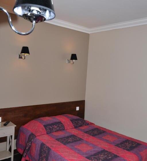 בית מלון כפרי Hôtel Résidence Champerret