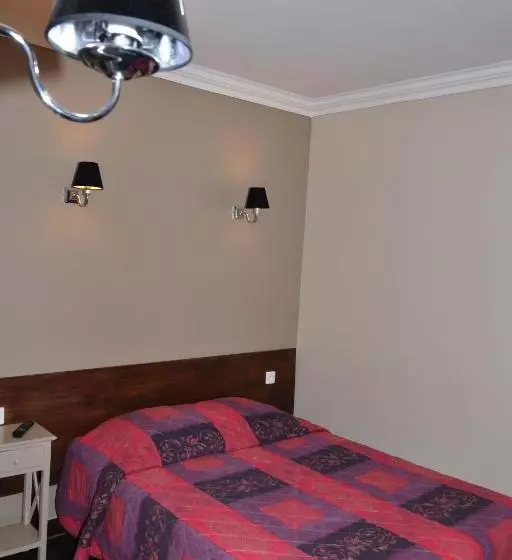 هتل Hôtel Résidence Champerret