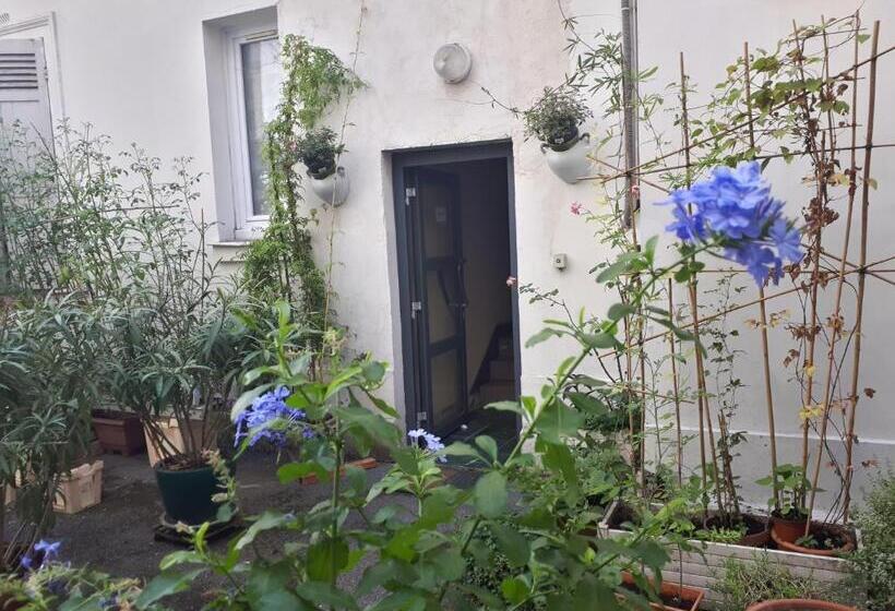 בית מלון כפרי Hôtel Résidence Champerret