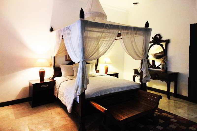 Hotel La Villa Kishi Kishi