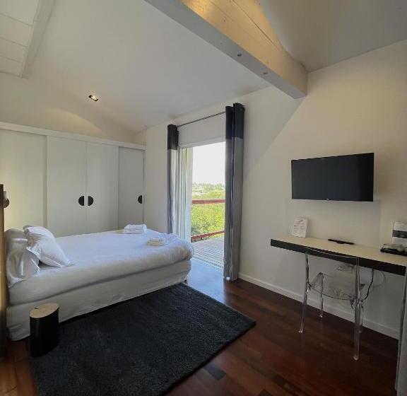 호텔 Villa Choriekin Lafitenia Resort