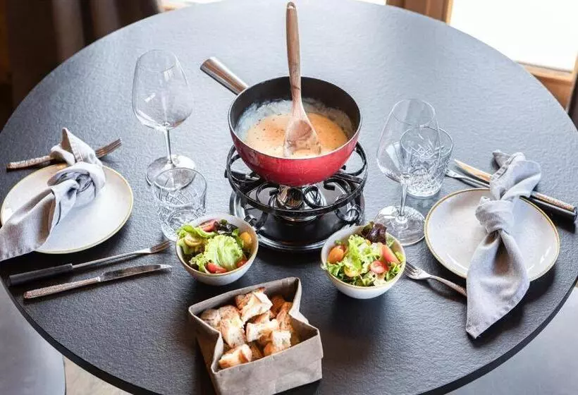 هتل Le Chalet Blanc Hôtel & Spa