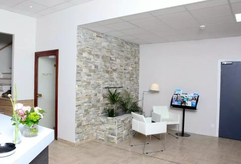 Hotel Le Comty