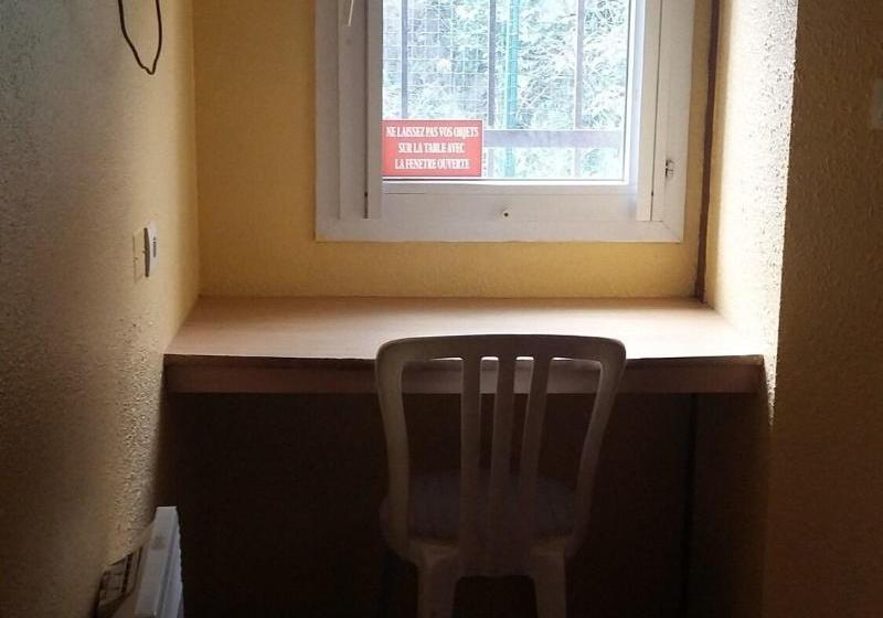 ホテル Marseille Sud