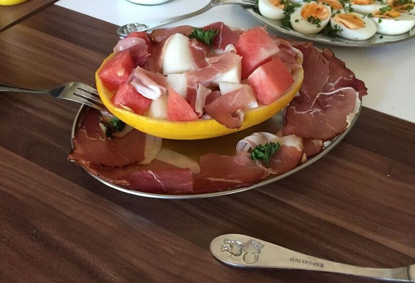 فندق Pension Teutonia