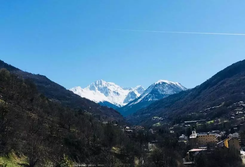 هتل Résidence La Rochetaillée