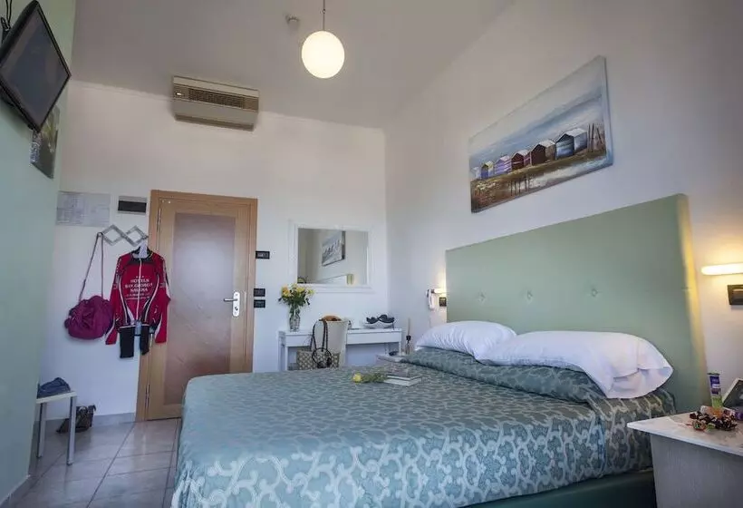 ホテル San Giorgio Savoia